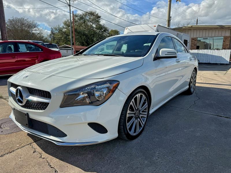 Фото 2 - MERCEDES-BENZ CLA-CLASS