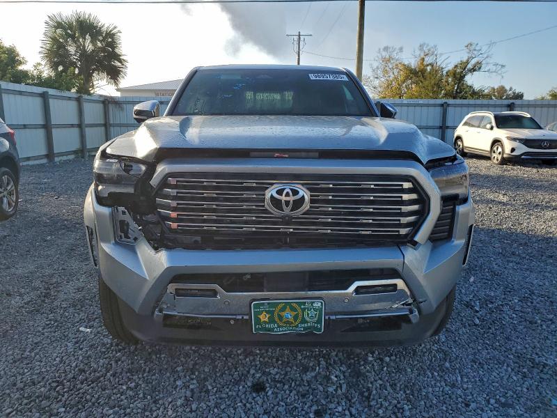 Фото 5 - TOYOTA TACOMA