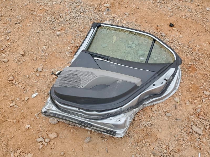 Фото 12 - TOYOTA CAMRY