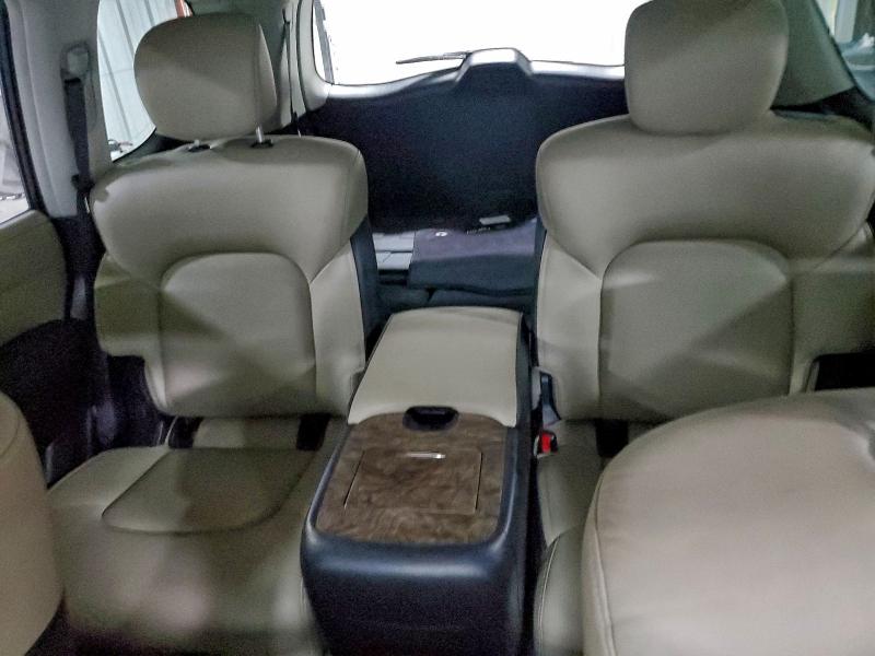 Фото 10 - INFINITI QX80