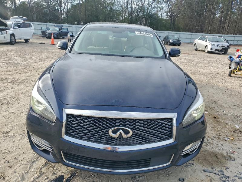 Фото 5 - INFINITI Q70