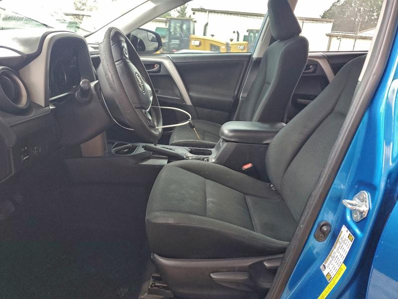 Фото 7 - TOYOTA RAV4