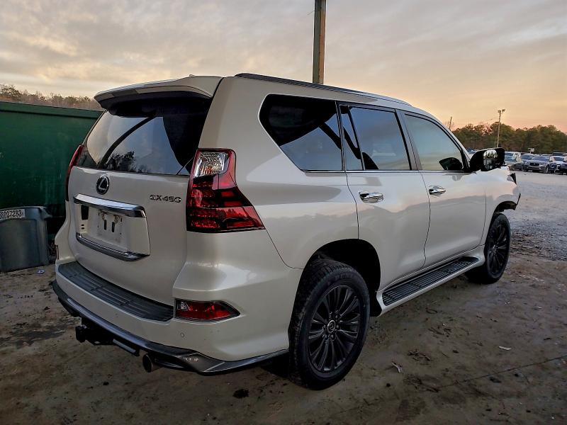 Фото 3 - LEXUS GX