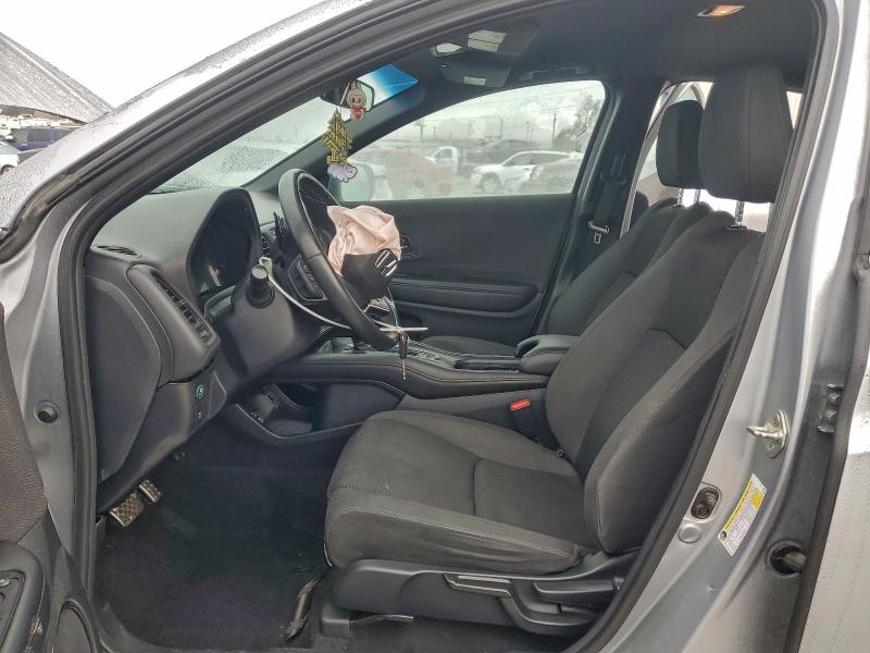 Фото 7 - HONDA HR-V