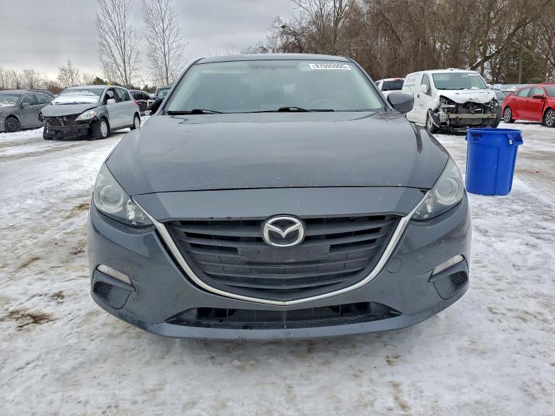 Фото 5 - MAZDA 3