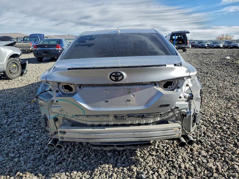 Фото 6 - TOYOTA CAMRY