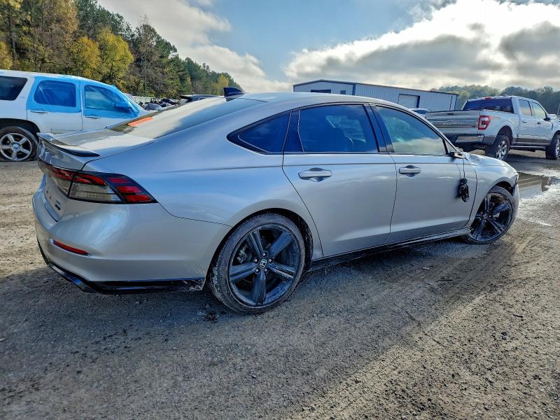 Фото 3 - HONDA ACCORD