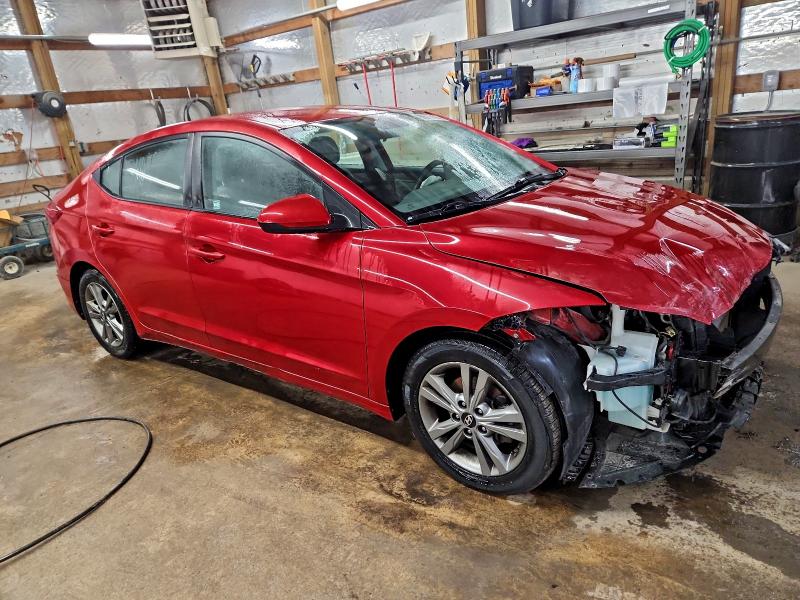 Фото 4 - HYUNDAI ELANTRA