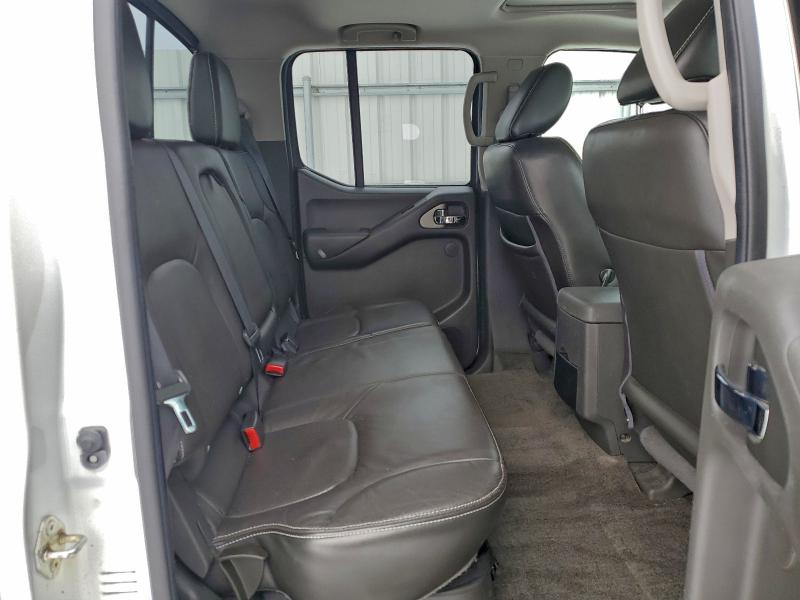 Фото 10 - NISSAN FRONTIER