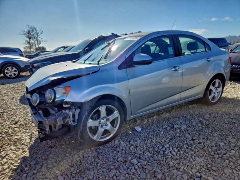 Фото 1 - CHEVROLET SONIC