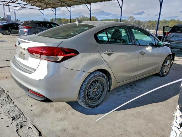 Фото 3 - KIA FORTE