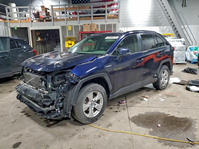 Фото 1 - TOYOTA RAV4