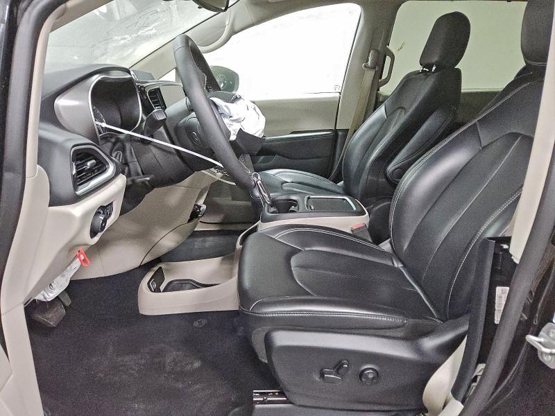 Фото 7 - CHRYSLER PACIFICA