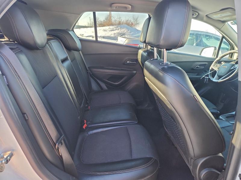 Фото 10 - CHEVROLET TRAX