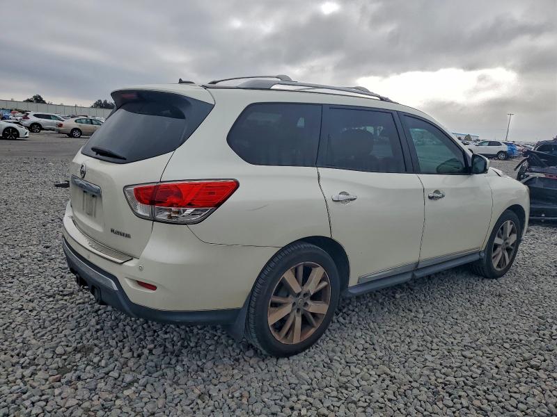 Фото 3 - NISSAN PATHFINDER