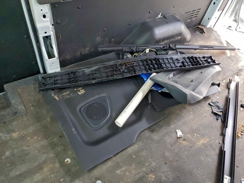 Фото 13 - FORD TRANSIT