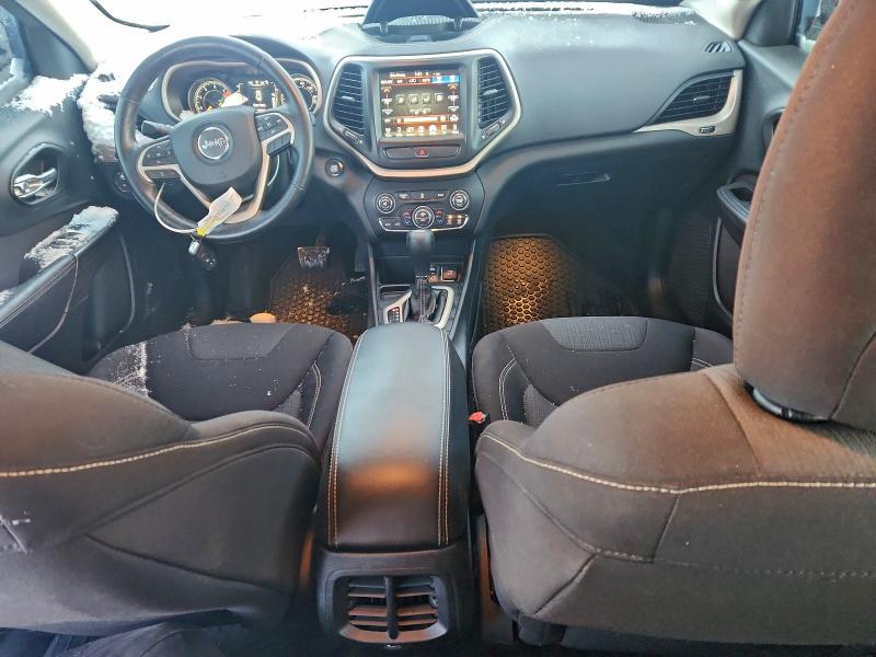 Фото 8 - JEEP GRAND CHER