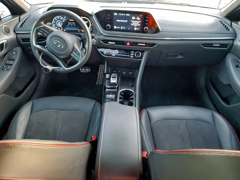 Фото 8 - HYUNDAI SONATA