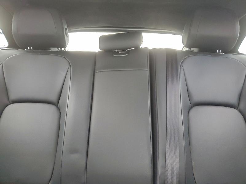 Фото 10 - JAGUAR F-PACE