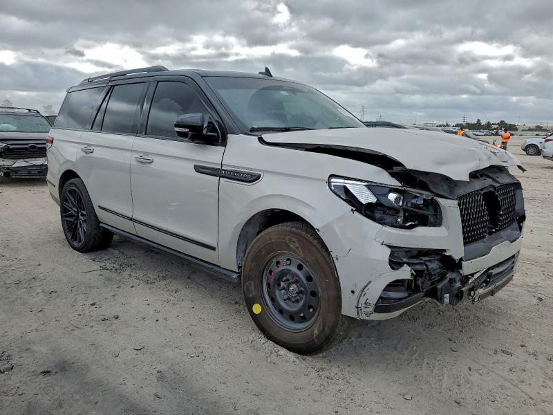 Фото 4 - LINCOLN NAVIGATOR