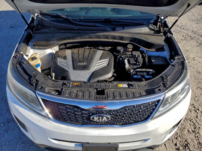 Фото 12 - KIA SORENTO