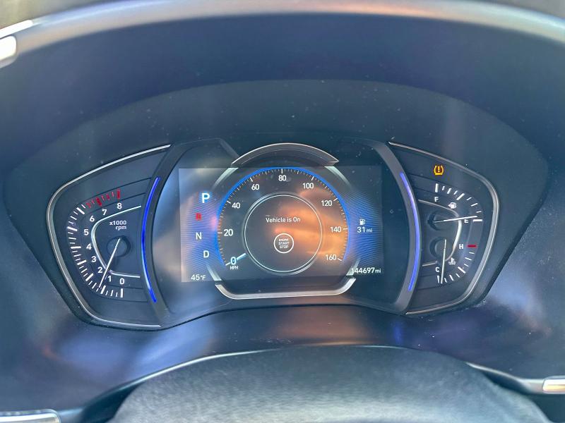 Фото 9 - HYUNDAI SANTA FE