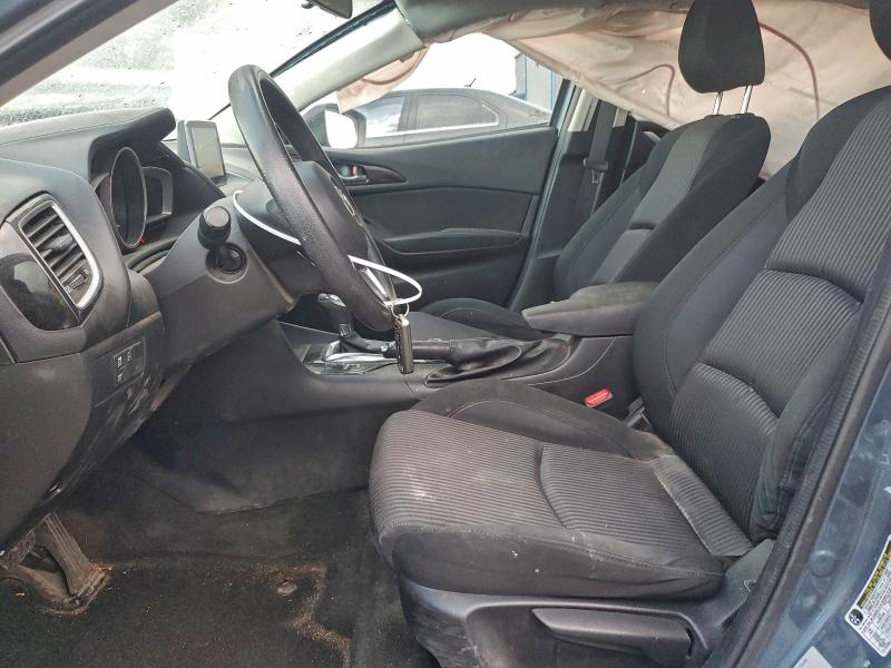 Фото 7 - MAZDA 3