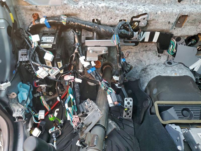 Фото 9 - SUBARU WRX