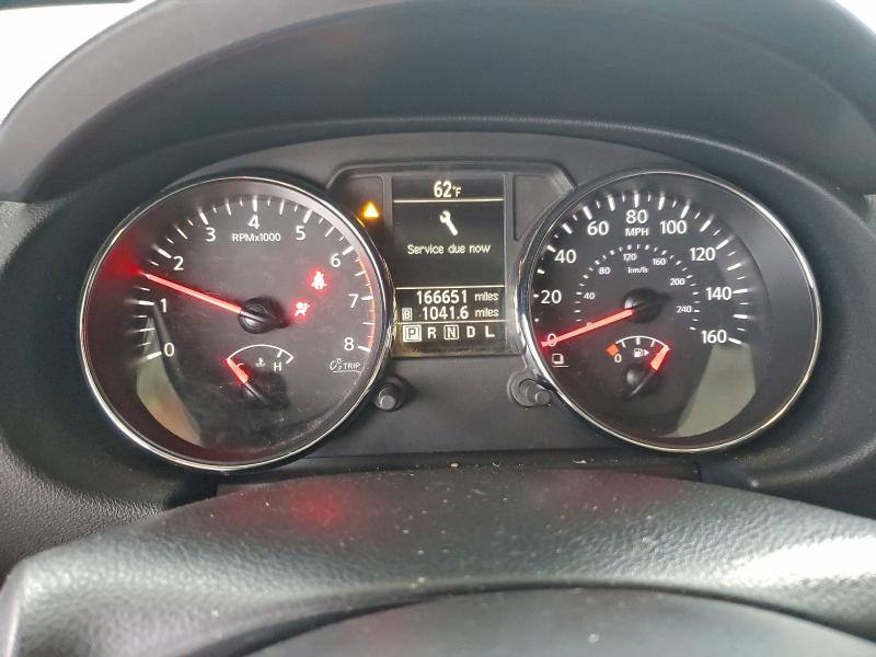 Фото 9 - NISSAN ROGUE