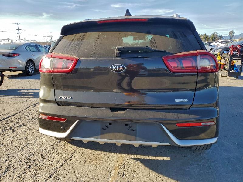 Фото 6 - KIA NIRO