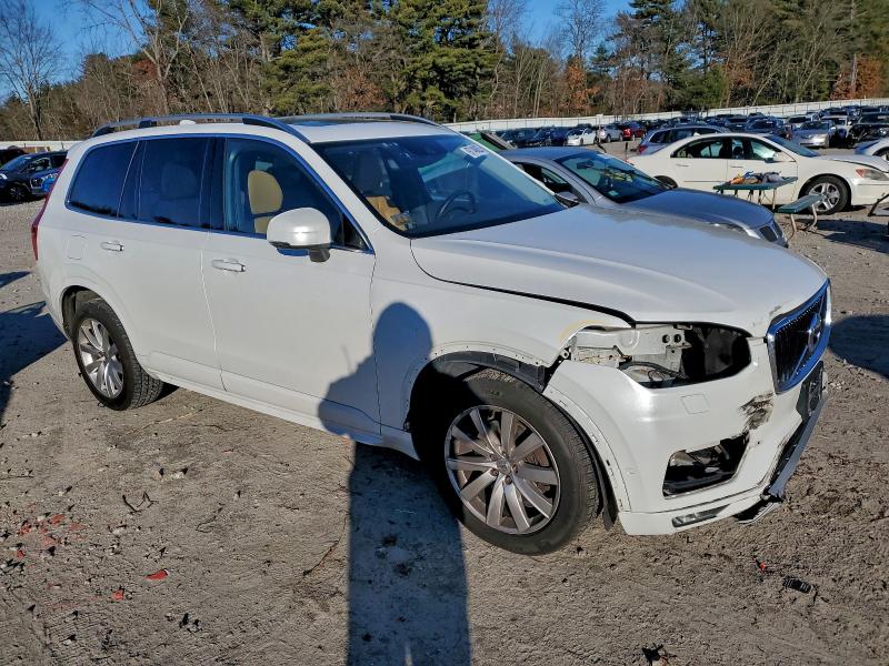 Фото 4 - VOLVO XC90