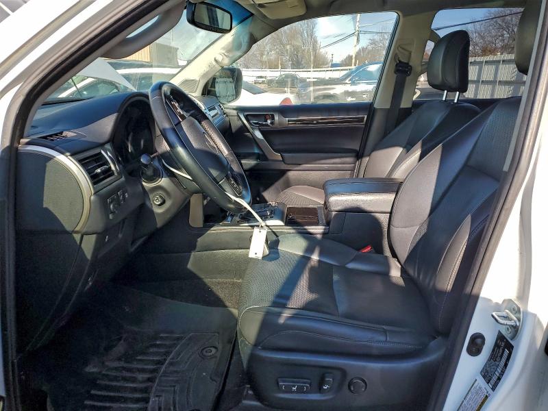 Фото 7 - LEXUS GX