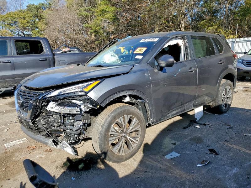 Фото 1 - NISSAN ROGUE