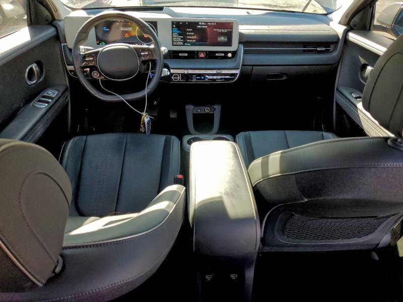 Фото 8 - HYUNDAI IONIQ