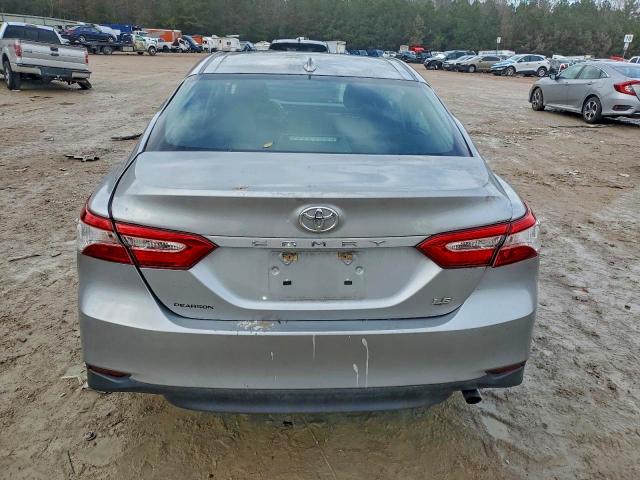 Фото 6 - TOYOTA CAMRY