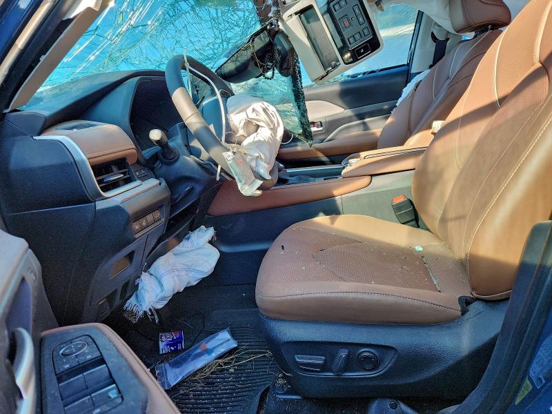 Фото 7 - TOYOTA GRAND HIGH