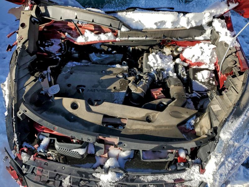 Фото 12 - MITSUBISHI OUTLANDER