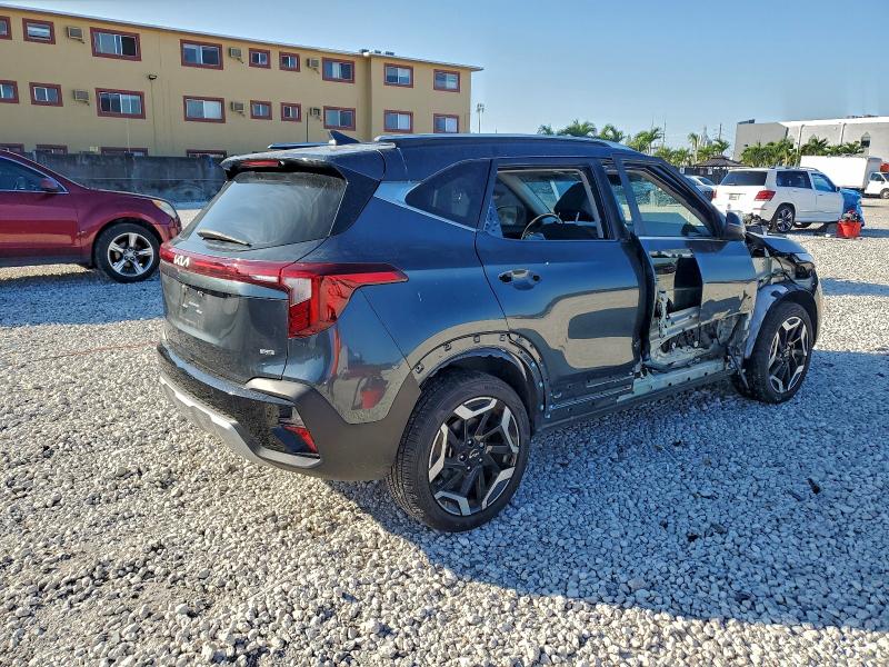 Фото 3 - KIA SELTOS