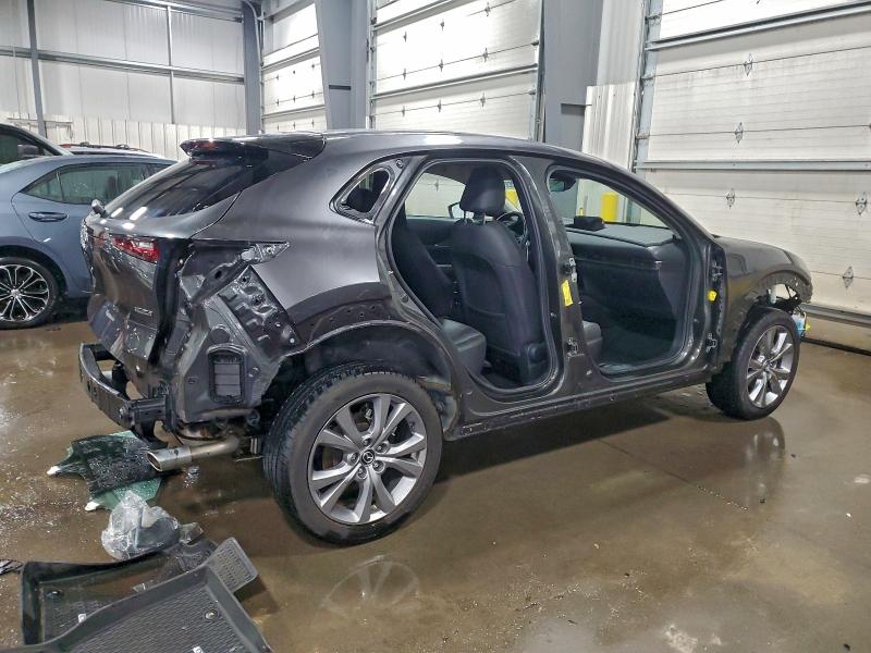 Фото 3 - MAZDA CX30