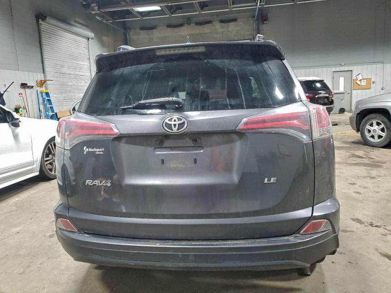 Фото 6 - TOYOTA RAV4