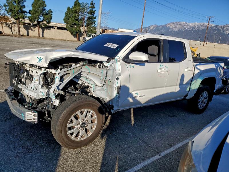Фото 1 - TOYOTA TACOMA