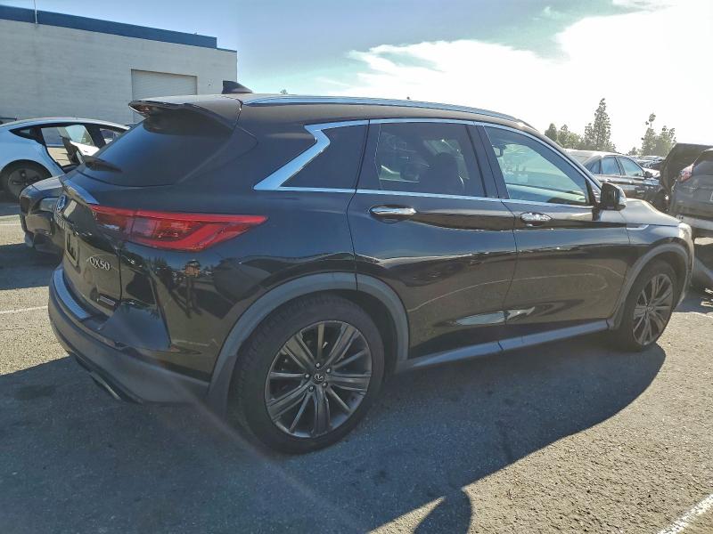 Фото 3 - INFINITI QX50