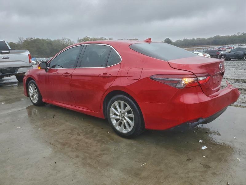 Фото 2 - TOYOTA CAMRY