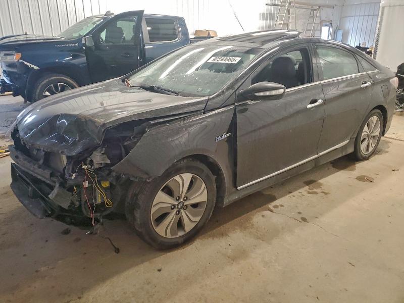 Фото 1 - HYUNDAI SONATA