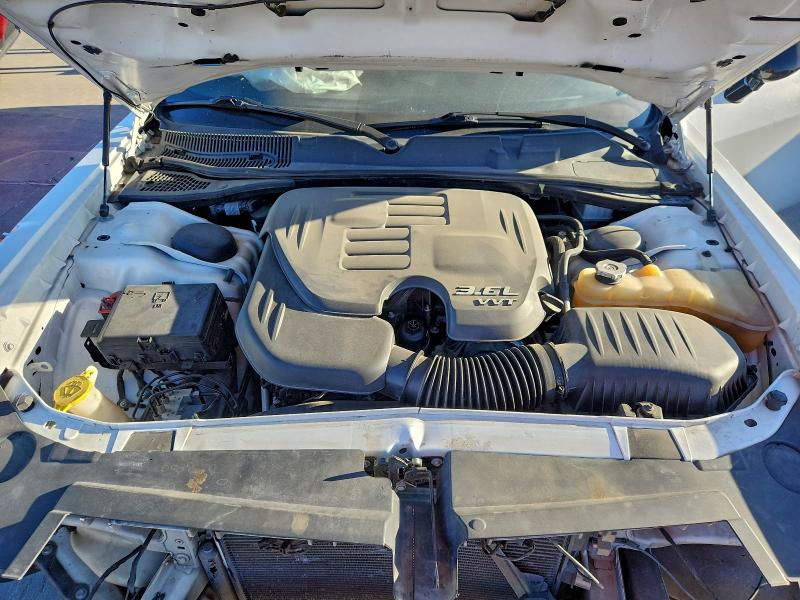 Фото 11 - DODGE CHALLENGER