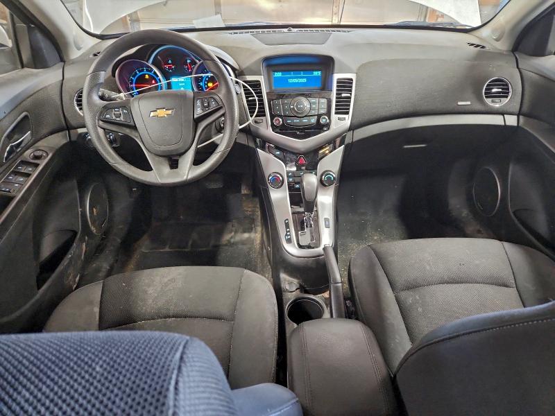 Фото 8 - CHEVROLET CRUZE