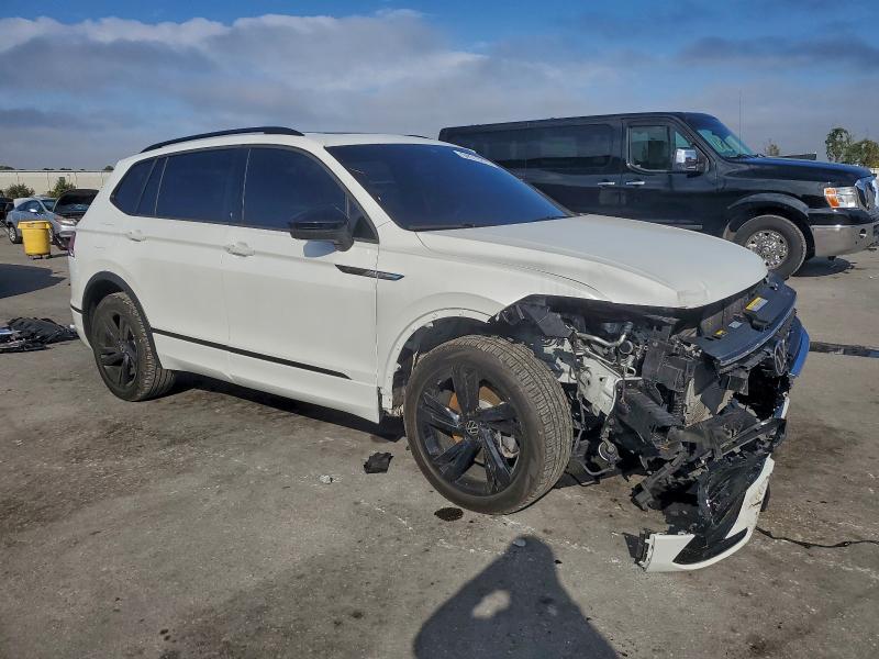 Фото 4 - VOLKSWAGEN TIGUAN