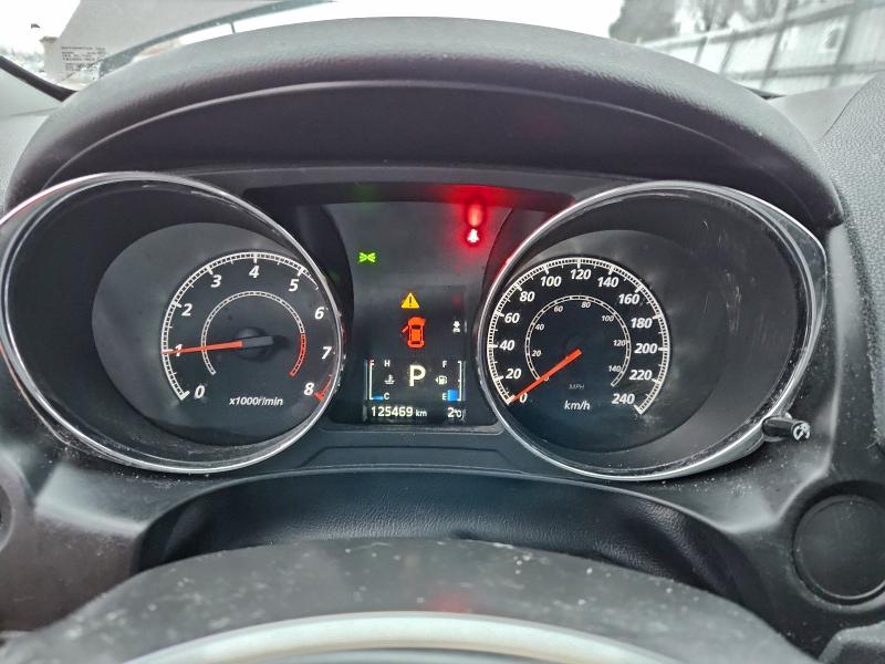 Фото 9 - MITSUBISHI OUTLANDER