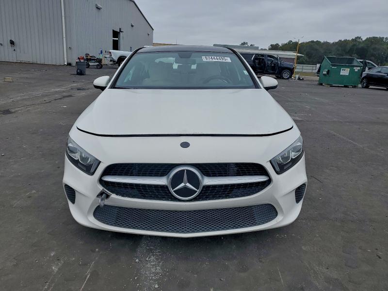 Фото 5 - MERCEDES-BENZ A-CLASS