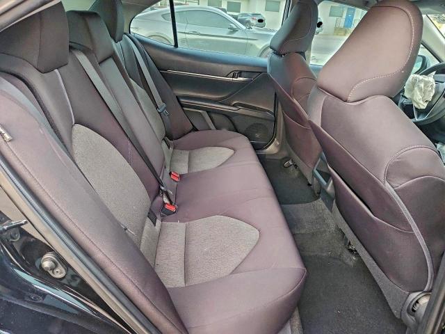 Фото 10 - TOYOTA CAMRY